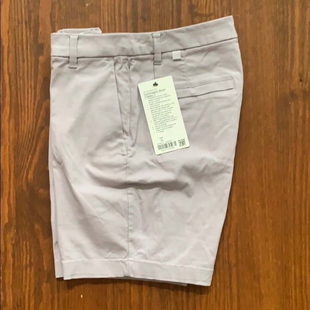 Commission Short Classic 7” NWT